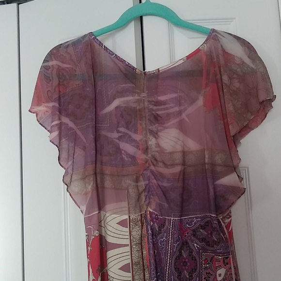 Dress - Picture 3 of 4